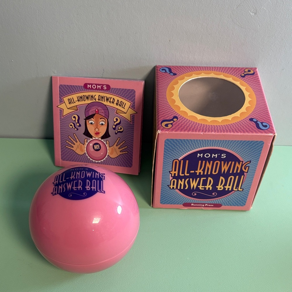Moms All Knowing Answer Ball, Magic 8 Ball Toy, Kid & Adult Fortune Telling Ball